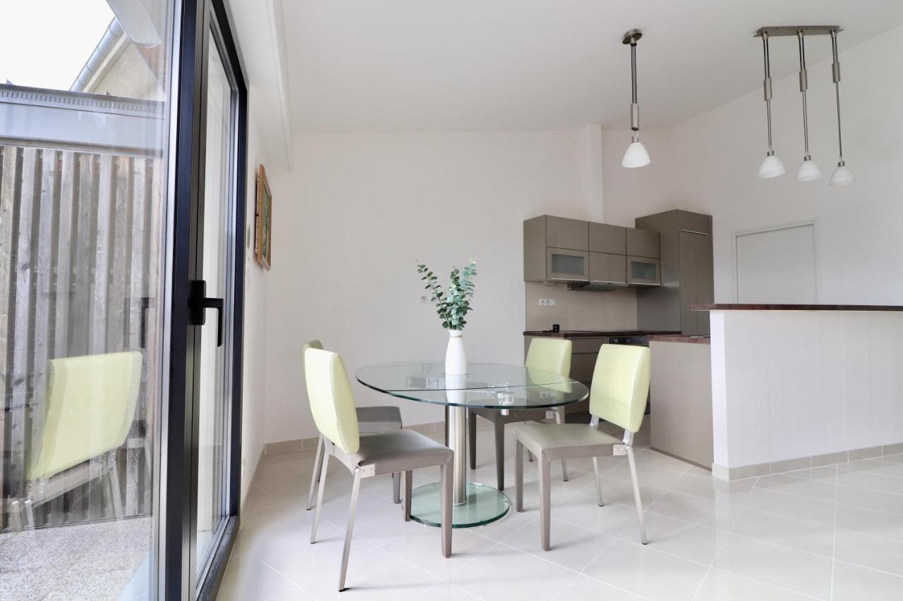 T4 Vue Unique Apartment